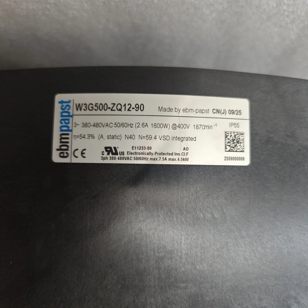 W3G500-ZQ12-90 EC 500mm / 19.69in IP55 400V 2.6A 1600W Ebmpapst Dry Cooler