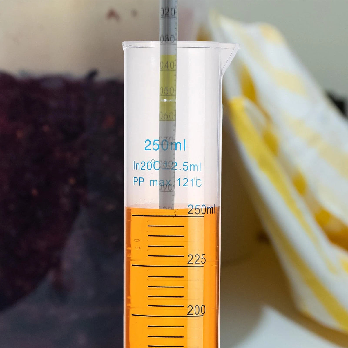 Affrolling 2 Pack 250ml Plastic Graduated Cylinder Hydrometer Test Tube...