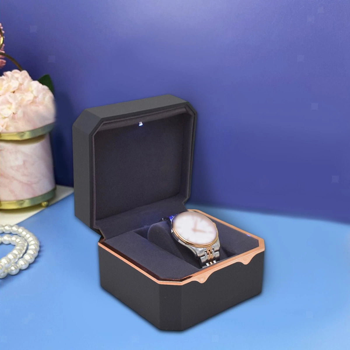 LED Light Watch Case Antidust Display Storage Holder Luxury Jewelry Box Black/