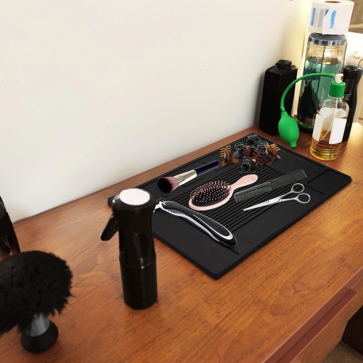 Hedume Magnetic Barber Mat, 17.7'' x 11.8'' Organizer Black