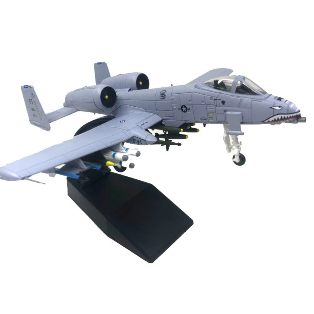 1/100 A-10 Attack Aircraft Thunderbolt II Fighter Alloy Plane Model Scene Gift