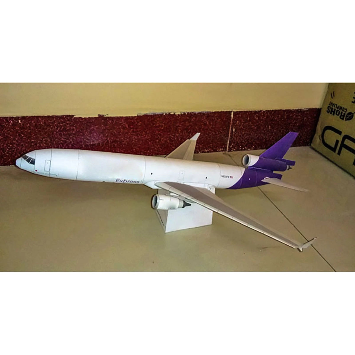 1:100 MD-11 Air Plane 3D Paper Model Cargo Aircraft Unassembled Ornaments