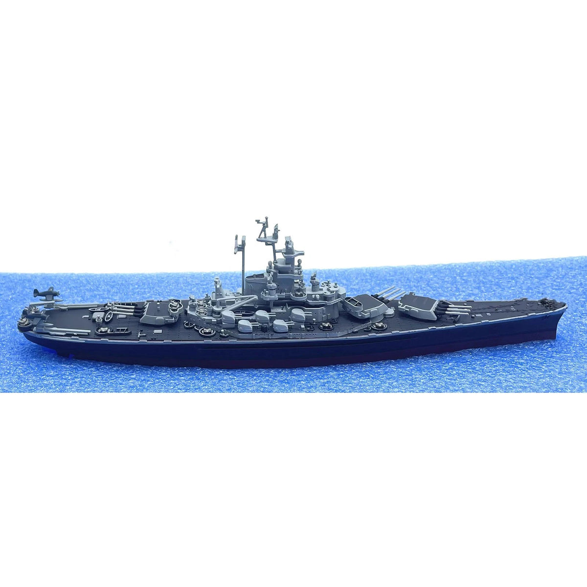 20.5cm Diecast 1/1000 WWII USS Massachusetts BB-59 Battleship Model Souvenir