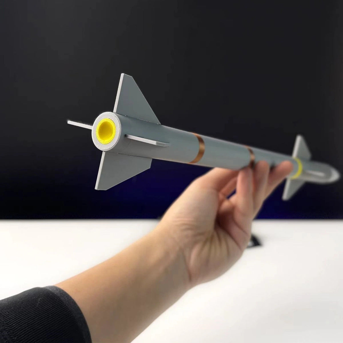 48cm PLA Plastic 1/8 Scale United States AIM-120 AMRAAM Missile Display Model