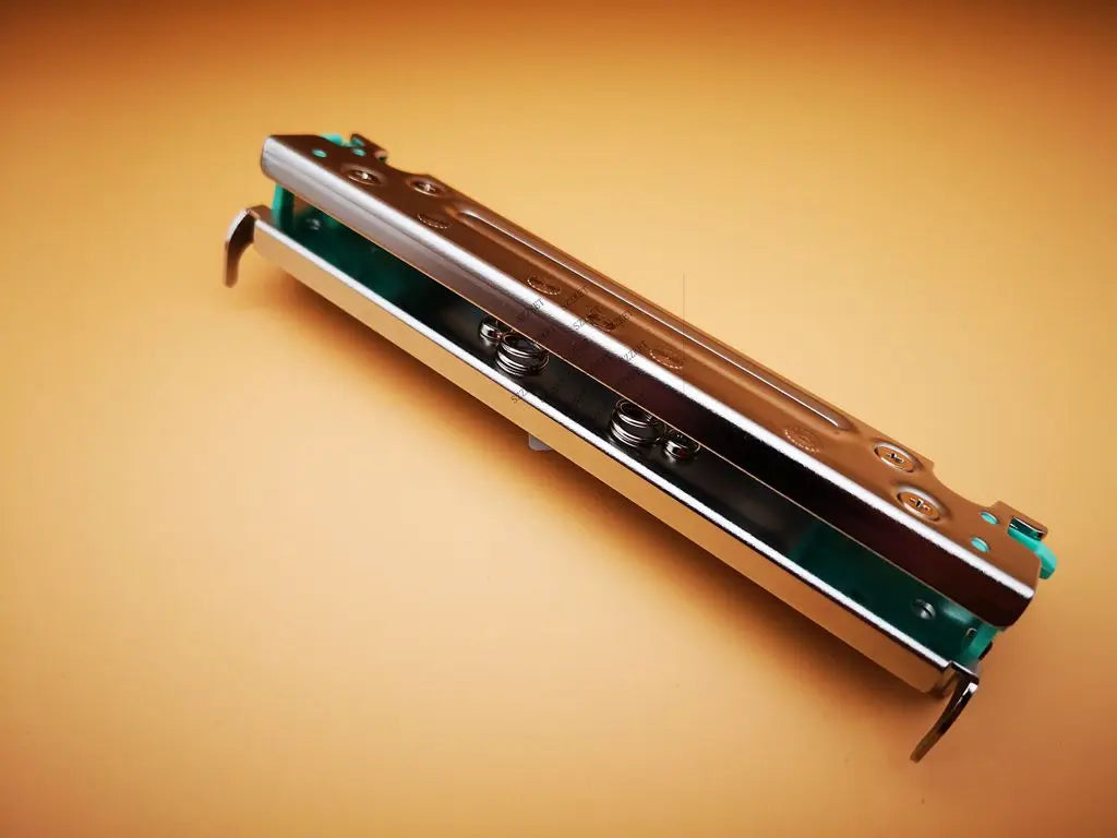 The new original For TSC TTP-345 print head TTP-343 PLUS ME340 bar code stickers printer thermal head label print head
