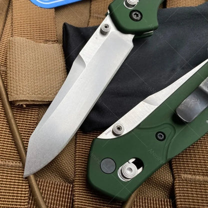 BM940 Green  Axis Lock Folder Green Aluminum Body W/ S30V Stonewashed Plain Edge Blade