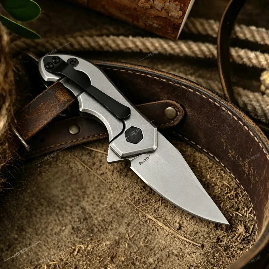 0022 Mini Folding Knife Carbon Fiber Handle & 8CR13 Steel Blade Outdoor Camping Hiking Cutting Tool Fishing Knife Gift for Men