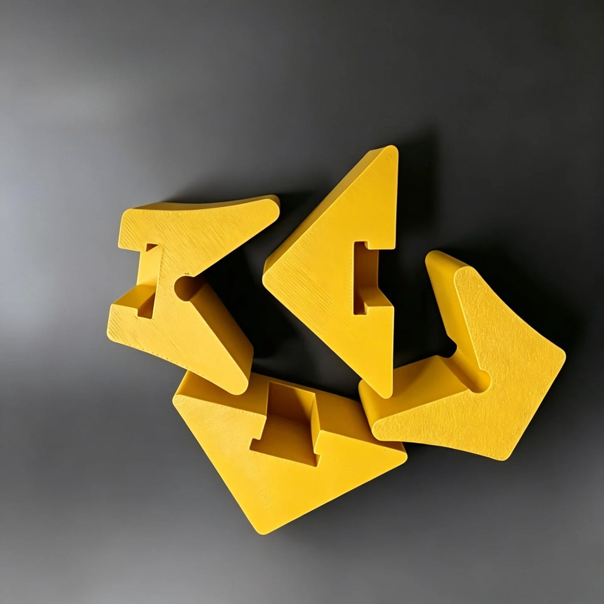 4pcs brand-new miter clamps, woodworking clamps designed to provide angled clamping for woodworking and various projects