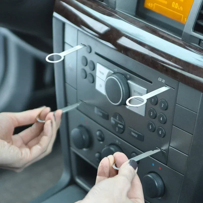 4Pcs Car Radio Removal Tool Stereo Release Keys Auto Stereo Install & Removal Repair Accessories