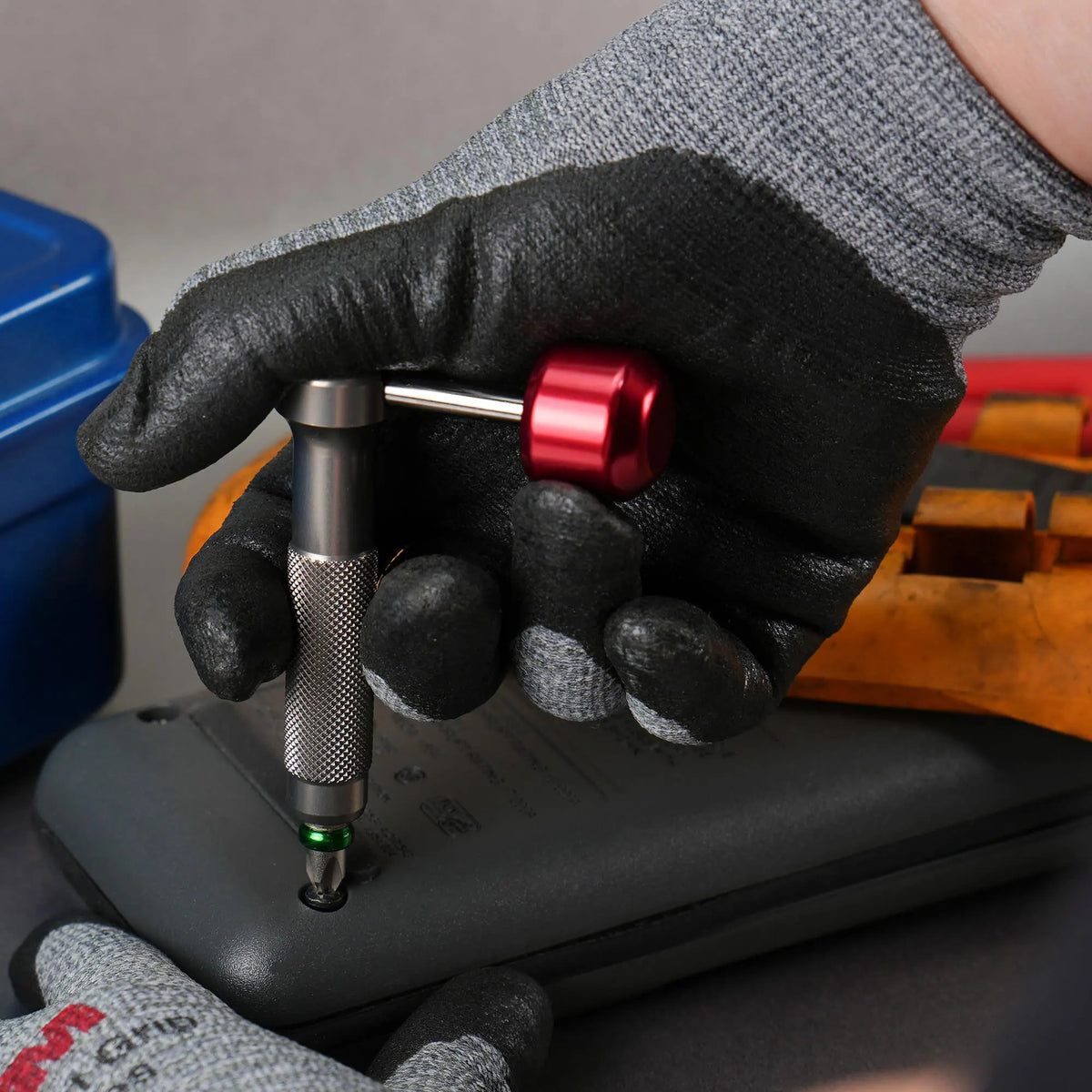 Rafford Screwdriver Bit Driver Pocket EDC 90° Pivot Retractable Lever for Extra Torque  Interchangeable 1/4" Hex Bit Repair Tool