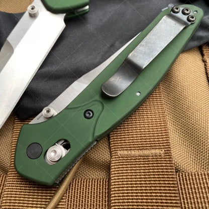BM940 Green  Axis Lock Folder Green Aluminum Body W/ S30V Stonewashed Plain Edge Blade