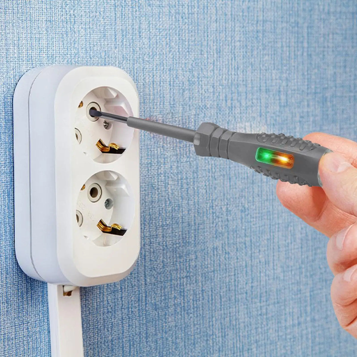Intelligent Voltage Tester Pen Magnetic Electricity Tester Screwdriver Detector Live Wire Circuit Tester With LED Light Display