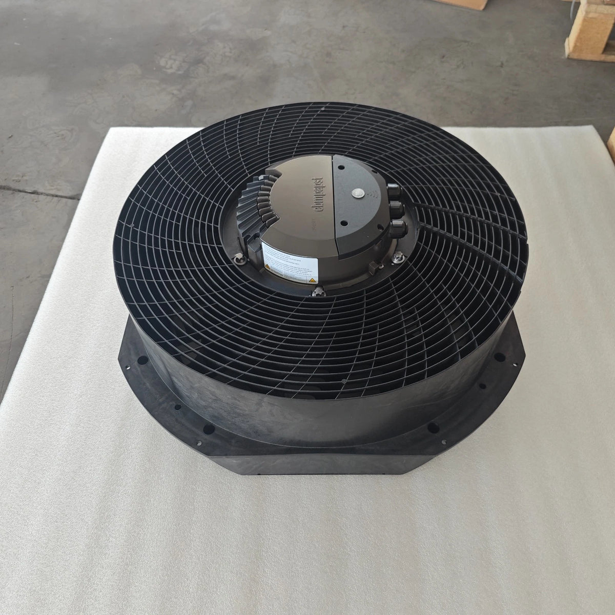 W3G500-ZQ12-90 EC 500mm / 19.69in IP55 400V 2.6A 1600W Ebmpapst Dry Cooler