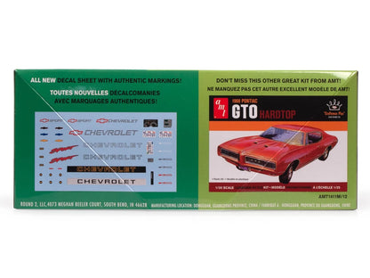 AMT 1992 Chevrolet Silverado Shortbed Fleetside Pickup Easy 1:25, unpainted