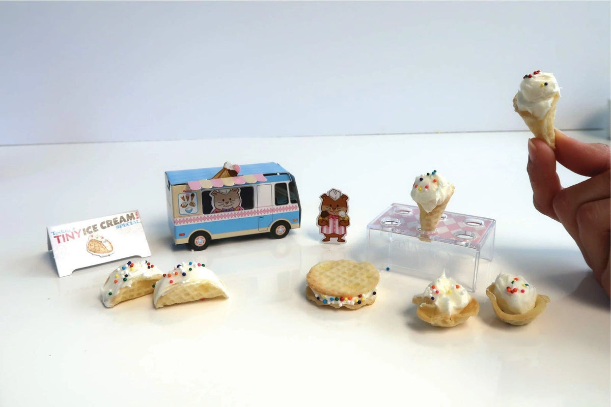 SmartLab Toys TINY Ice Cream with 15 Enormously Tasty Treats. 342003, Multi
