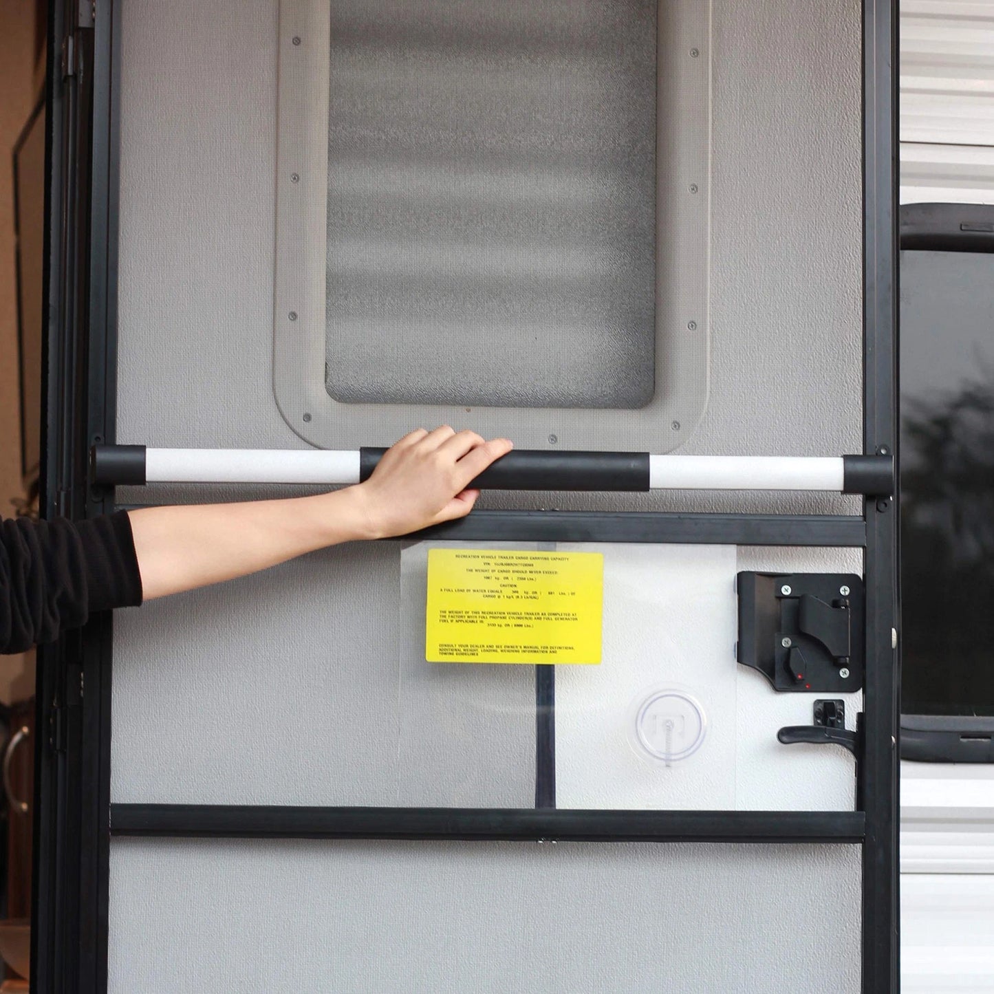 RVGUARD RV Screen Door Cross Bar Handle Adjustable from Handle, Classic