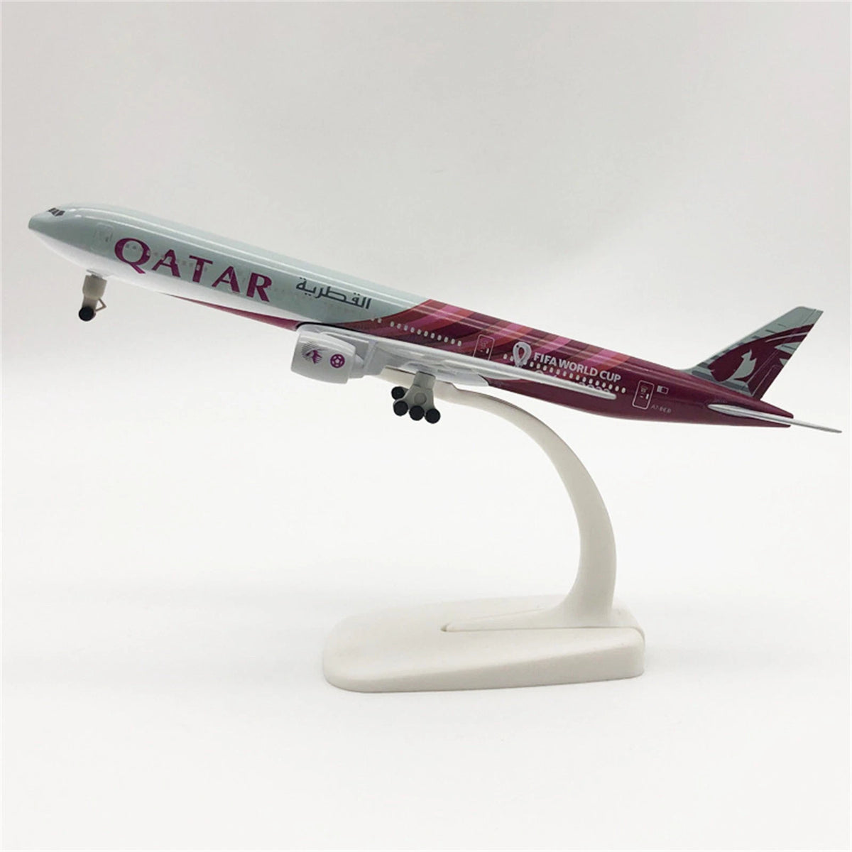 1:400 Qatar World Cup B777 Airplane Alloy Model Souvenir Display with Stand F