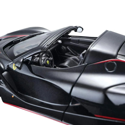 Maisto 1:24 Assembly Line LaFerrari Aperta - Black Large Large,