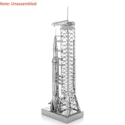 15cm X 5cm 1:770 Metal USA Apollo 11 Saturn V w/ Gantry Unassembled Model