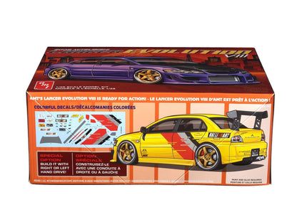 AMT 1995 Mitusbishi Lancer Evo 1:25 Scale Model Kit White