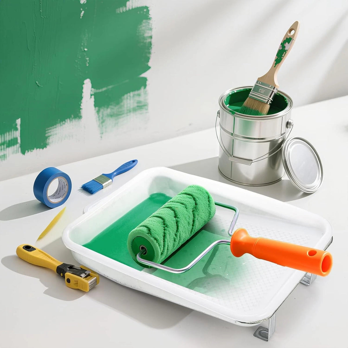 Jucoan 9 Inch Paint Tray and Liners Set, 20 Pcs Plastic White