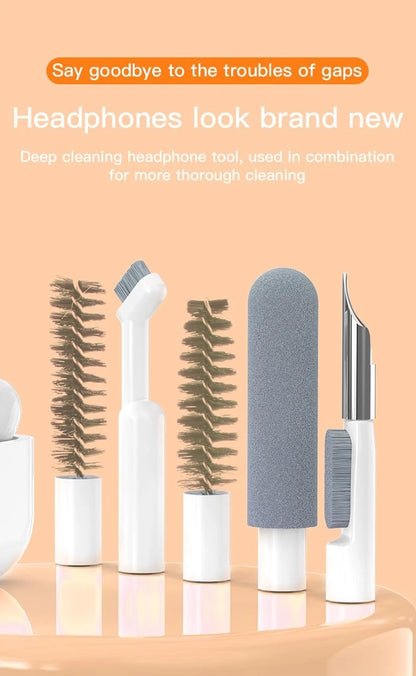 32-in-1 Electronics Cleaning Kit for Phone, Earbuds, Keyboard & Camera Black