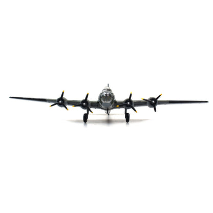 WWII B-17 Bomber Model 1:144 Scale United States USAAF Aircraft Collectible Toy