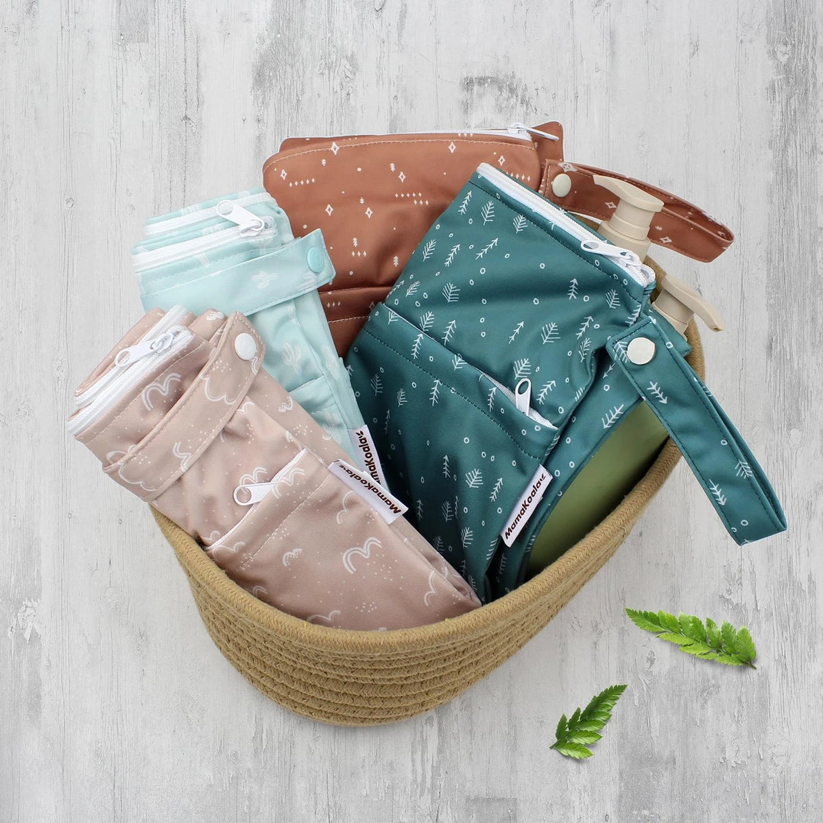 Mama Koala Waterproof Wet Dry Bags for Baby Items, Cloth 16in x 12in, W017
