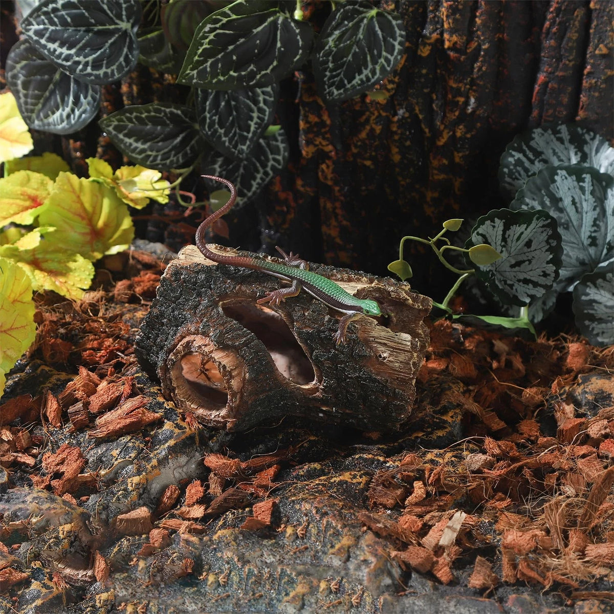 IBWell Aquarium Wood Fish Tank Decorations，Resin Fake 5.3"*2.0"*8.9", Log