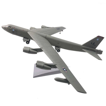 1:200 USAF B-52H Stratofortress Heavy Bomber Aircraft Model Military Plane