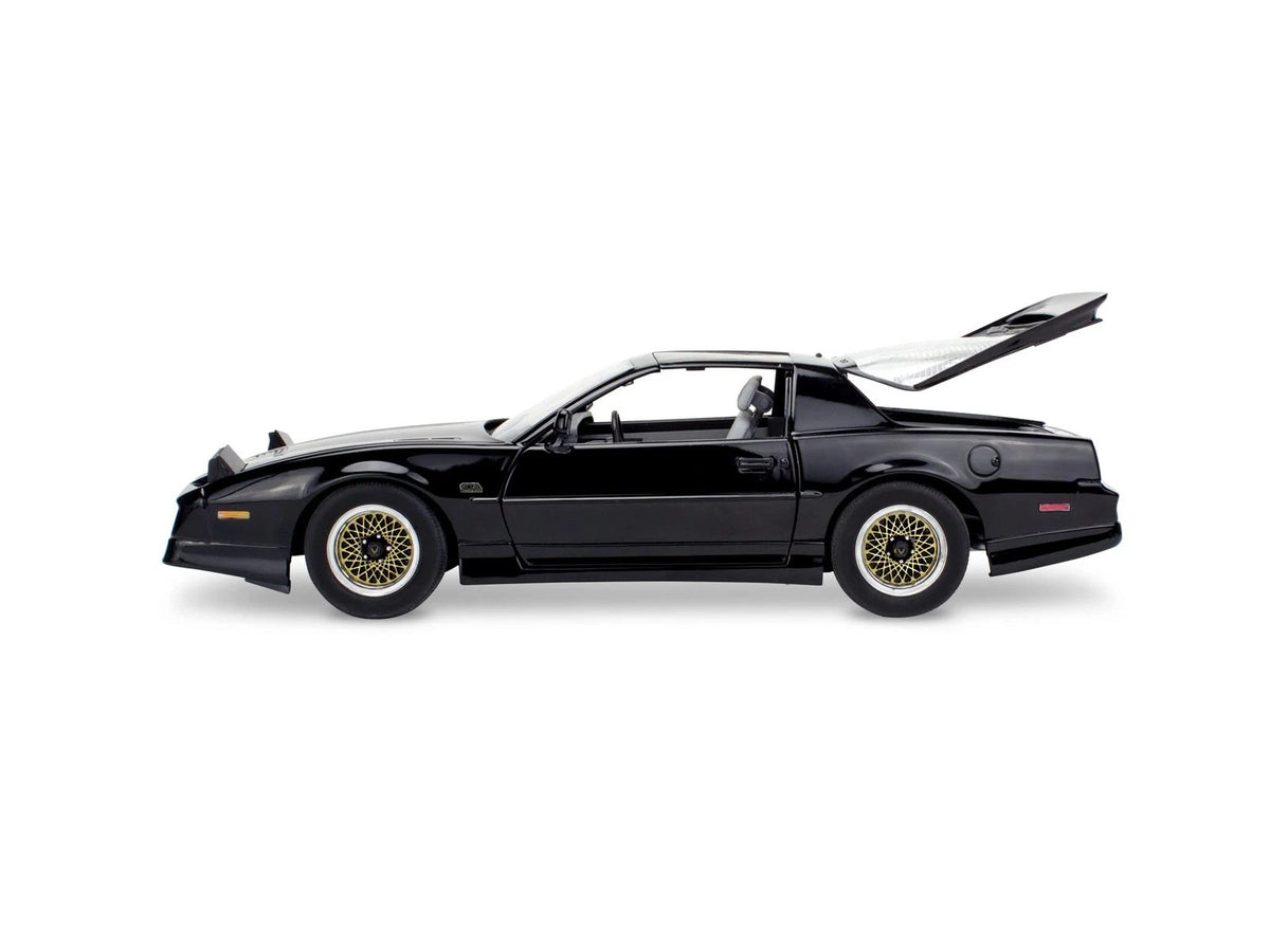 Revell 14535 '87 Pontiac Firebird GTA 1:16 Scale 144-Piece Skill Large, White