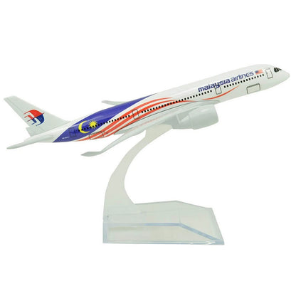 16cm 1:400 A350 Malaysia Airlines Airplane Model Alloy With Display Stand