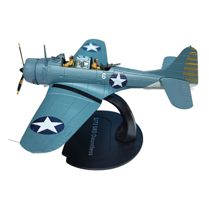 WWII 1:72 SBD Dauntless Dive Bomber Model Aircraft Collection With Display Stand