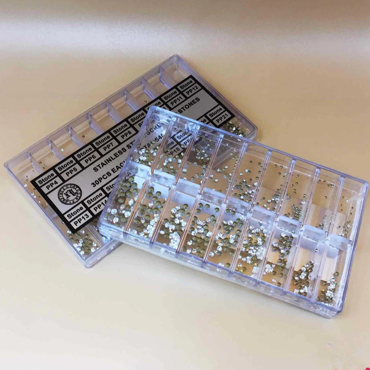 18-Size Acrylic Round Watch Rhinestone Diamond Screws Stones Assortment 540pcs