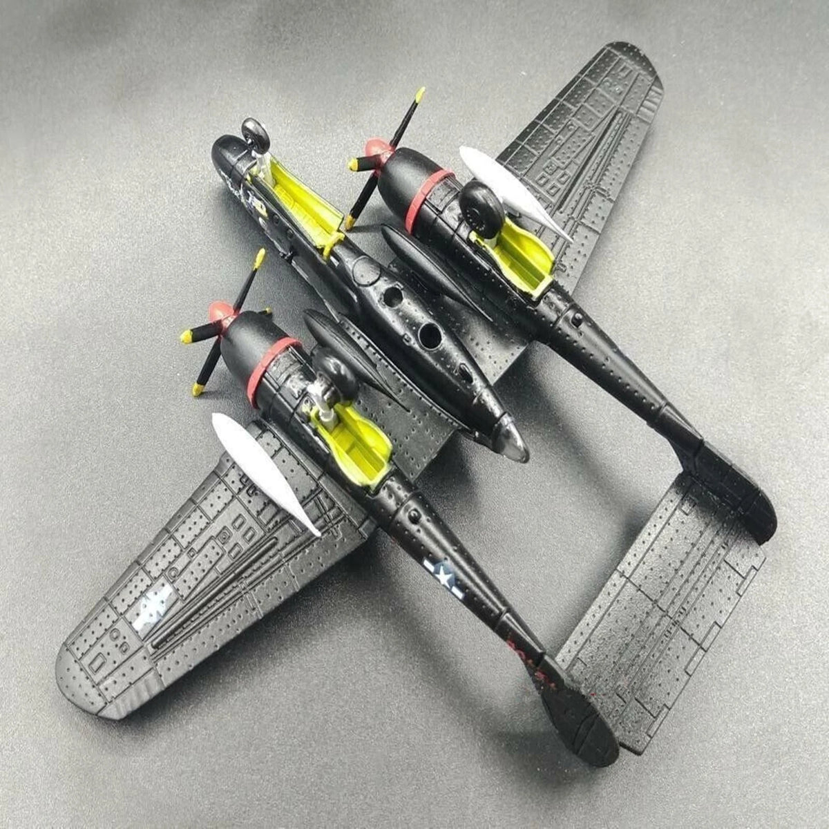 1:144 Scale WWII USAF P-61 Black Widow Bomber Aircraft Diecast Model Display F
