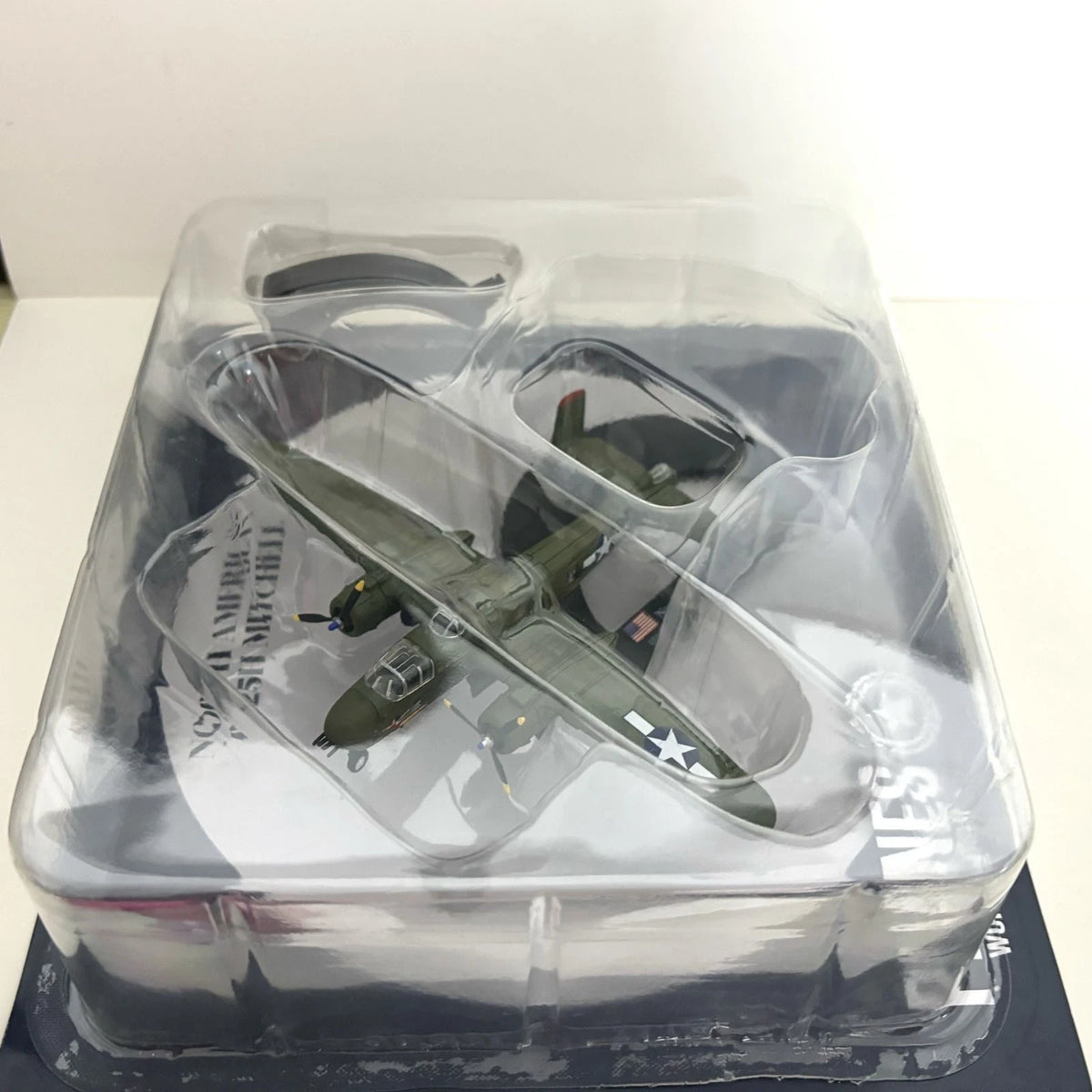 WWII Twin Engine B-25 Mitchell Bomber Model 11cm Diecast Metal Ation History