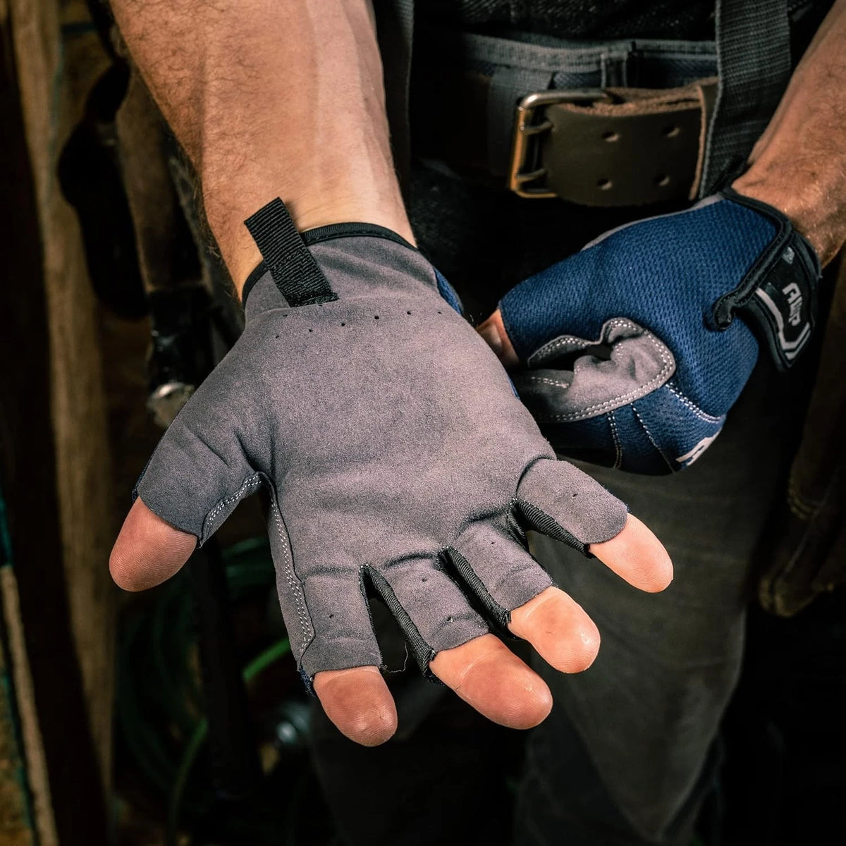 AWP Professional Fingerless Work Gloves X-Large (Pack of 1)