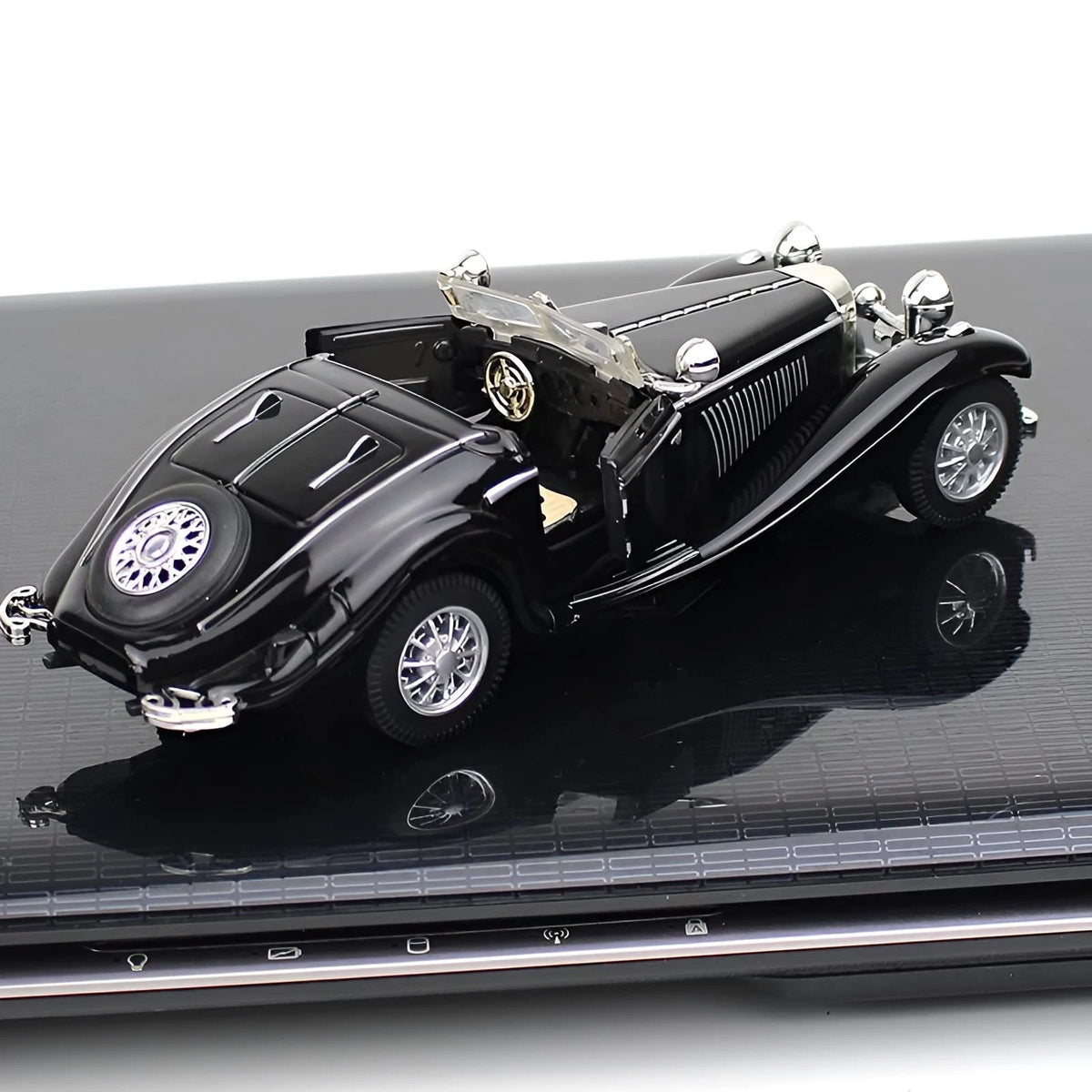 1:28 Scale Pullback Diecast Metal Antique Classic Length 6.5in/16.8cm, Black