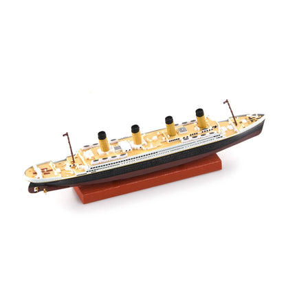 White and Yellow 1/1250 Diecast TITANIC Cruise Ship Boats Boat Alloy Model