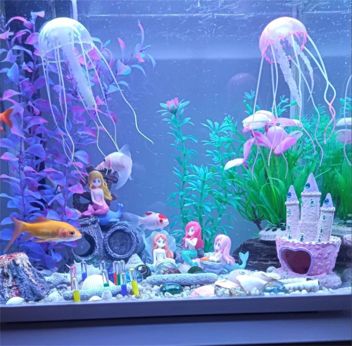 Small Cartoon Aquarium Castle Decor, Fish Tank Fairy Pink Hide