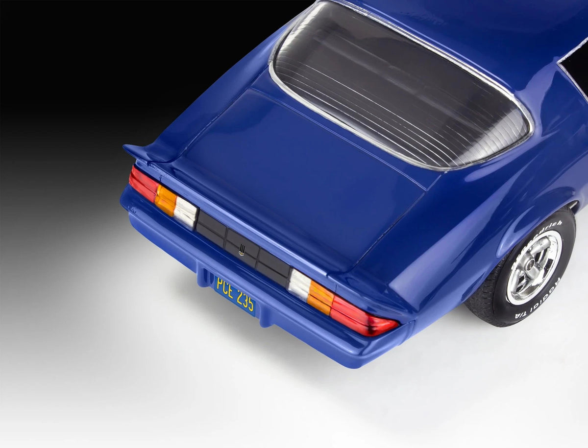 Revell 14560 Stranger Things Billy Hargrove's'79 Chevy miniature, 1:24 Scale