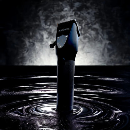 XPERSIS PRO Magnate Quiet and Low Vibration DLC Fade Blade Black 7200