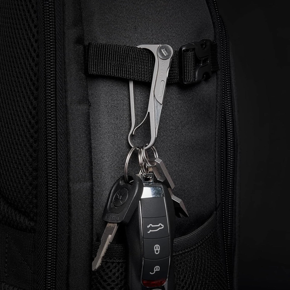 Titanium Carabiner Clip, Multifunctional EDC Keychain with Grey