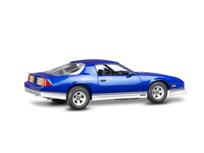Revell 14540 1985 Chevy Camaro Z28 1:24 Scale scale, Molded Color