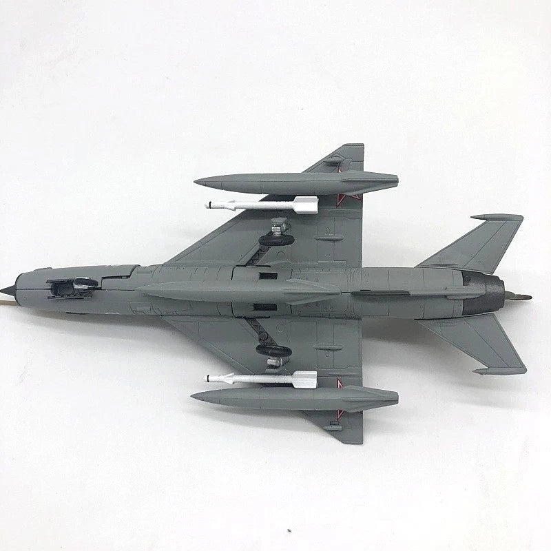 1:72 Classic Fighter Mig-21 MiG 21 Military Aircraft Collection Model