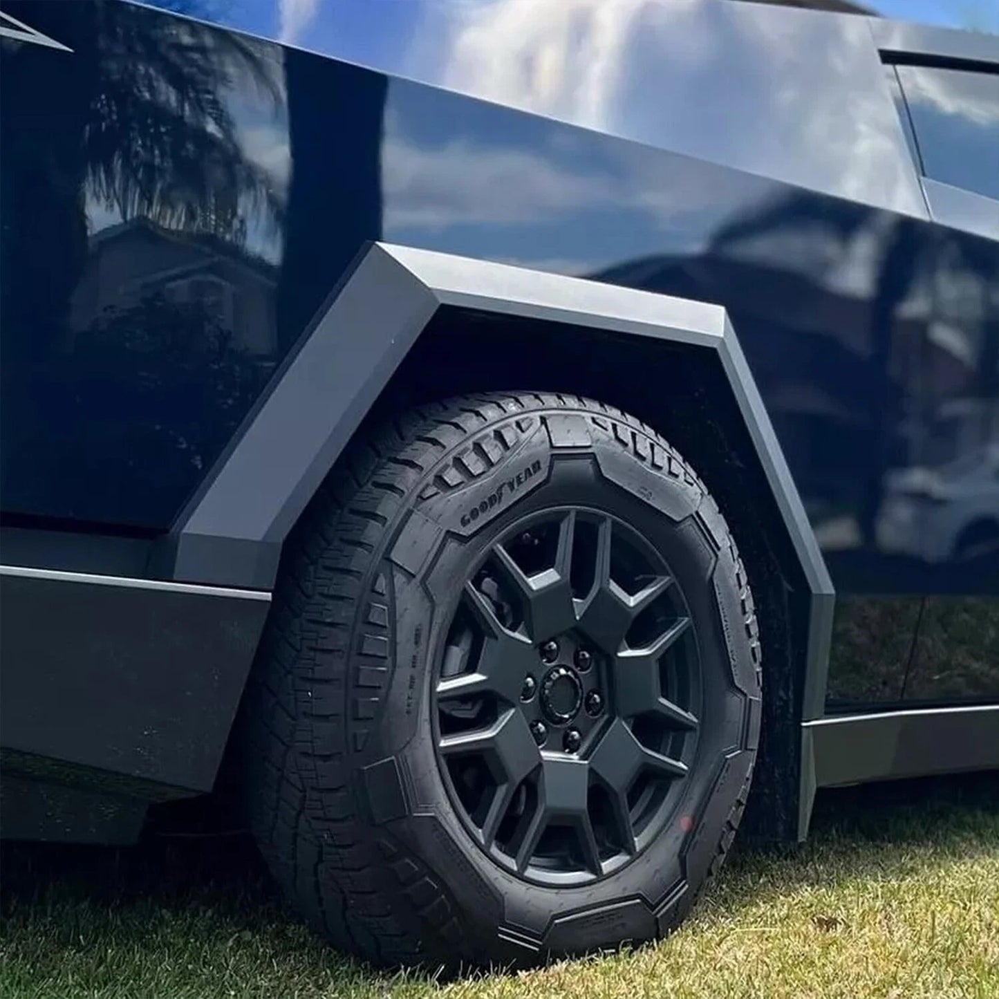 For Tesla Cybertruck Lug Nut Covers & Center Caps (24 Lugs + 4 Caps ) - Glossy