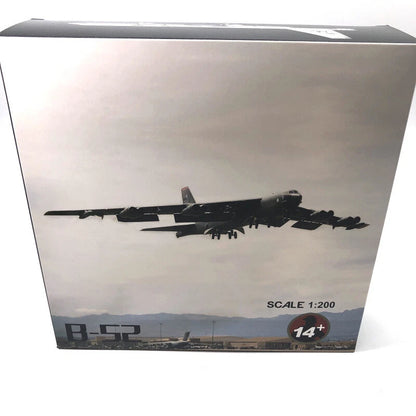 1:200 USAF B-52H Stratofortress Heavy Bomber Aircraft Model Military Plane
