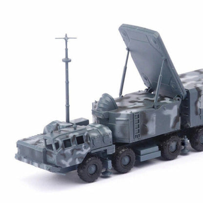 1PC S-300 Russian Air Defense Missile Radar Vehicle 1:72 Unassembled Model t