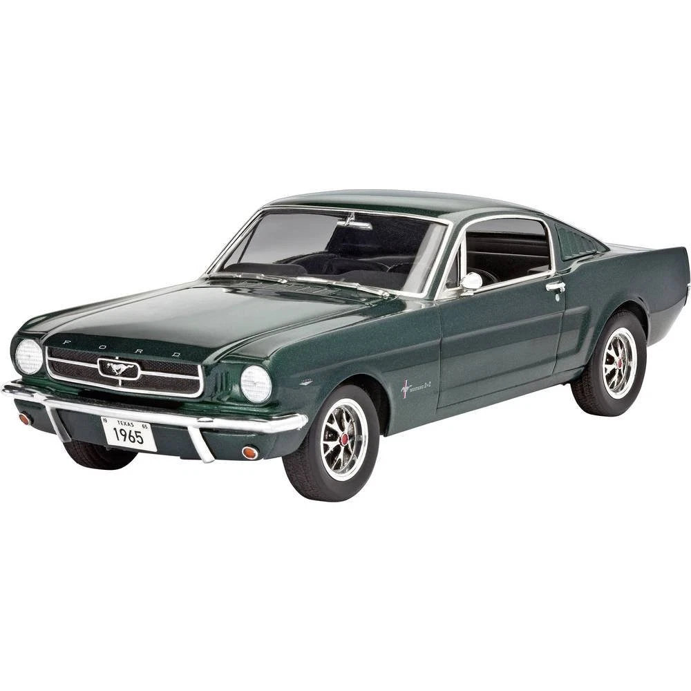 Revell Germany 1965 Ford Mustang 2+2 Fastback Plastic Model 1/25 Scale, Black