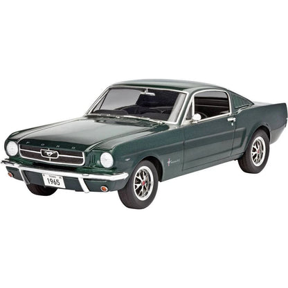 Revell Germany 1965 Ford Mustang 2+2 Fastback Plastic Model 1/25 Scale, Black